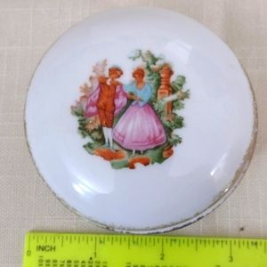 Vintage trinket box.